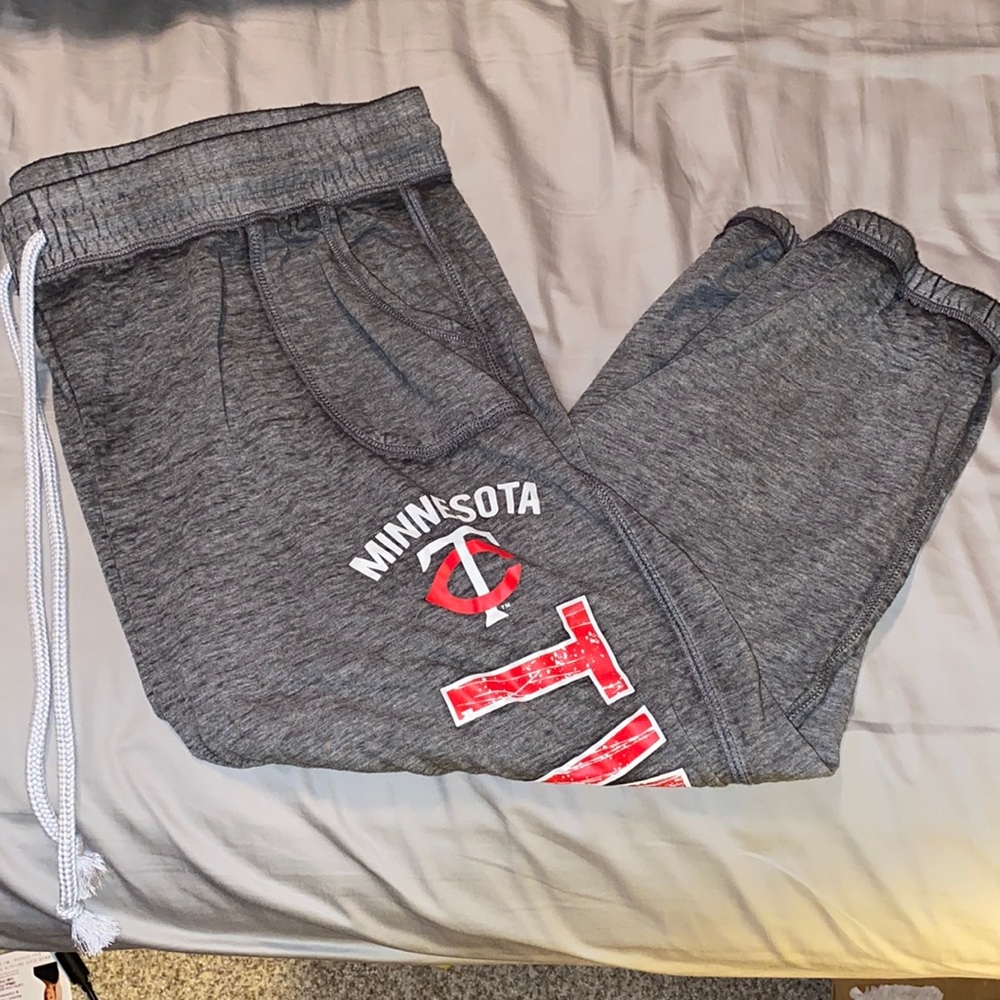 Minnesota Twins Capris